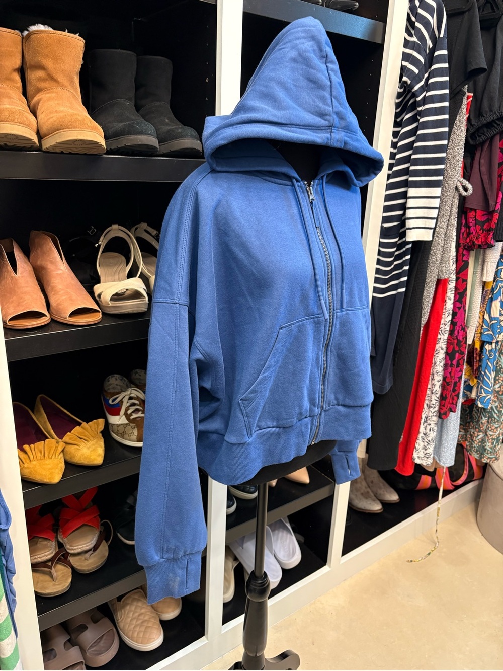 🆕🎉NWT JoyLab Light Blue Zip Hoodie with Mid-Blue Straight Jeans - Picture 3 of 12